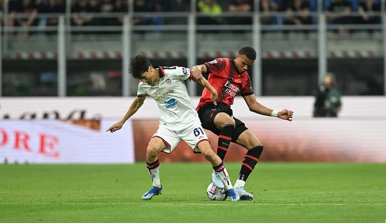 AC Milan vs Cagliari (01:45 – 12/05) | Xem lại trận đấu